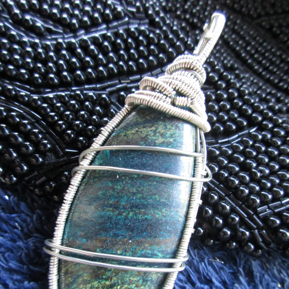 *SOLD in Earth Enigma Auctions* - Picture 6 of 7